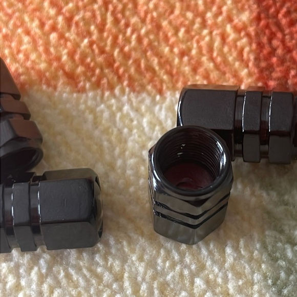 Four New Honda Logo Valve Stem Tire Covers‎ - Picture 3 of 3